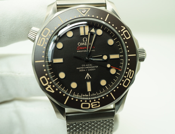 Omega Seamaster Diver 300M James Bond 007 'No Time to Die' Ref: 210.90.42.20.01.001 *NEW*
