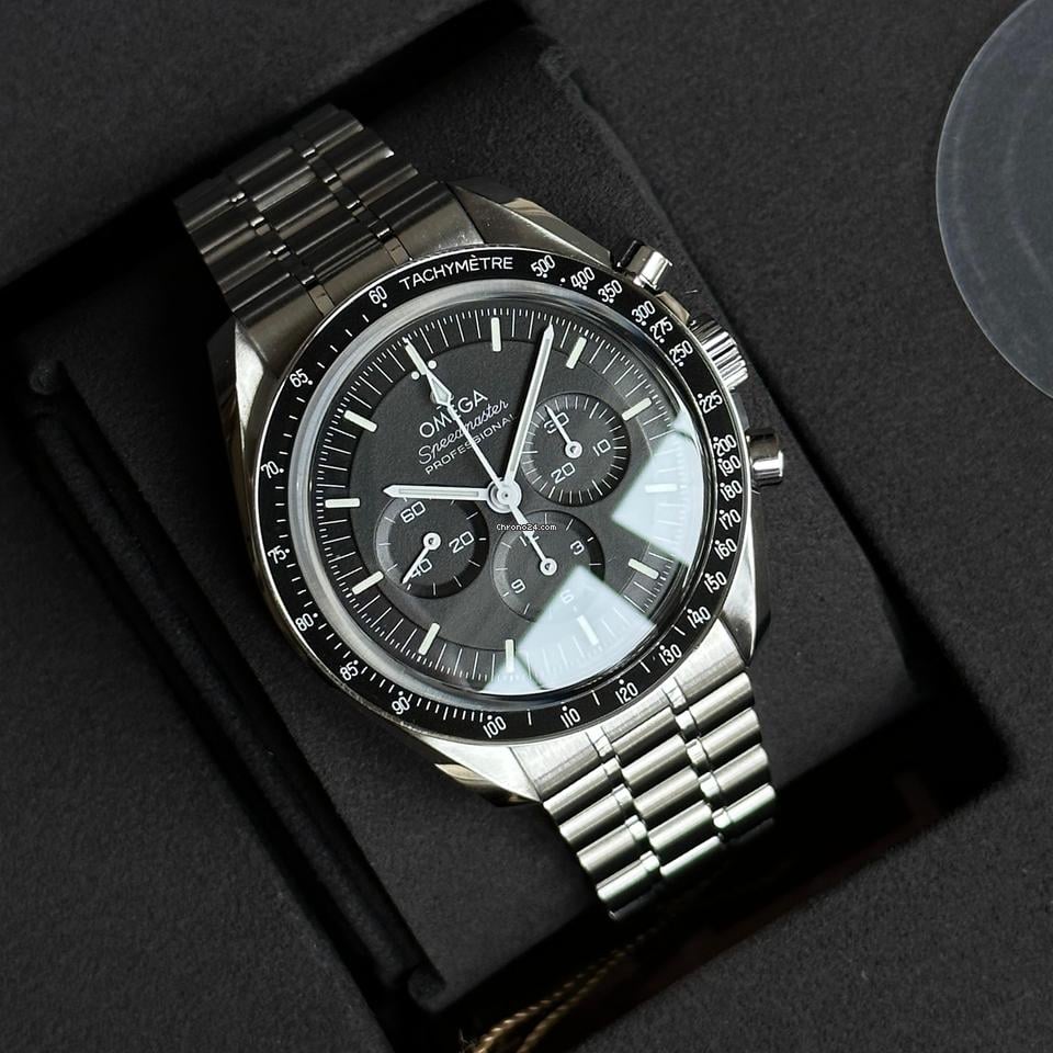 Omega Speedmaster Professional Moonwatch NEW 2024 Speedmaster Sapphire Moonwatch Co-Axial Master Chronometer