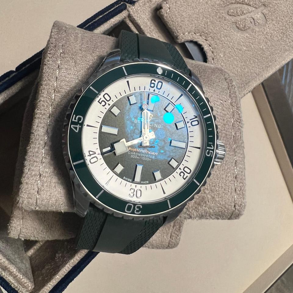 Breitling Superocean 44 NEW 2024 Superocean Automatic 44 GREEN DIAL