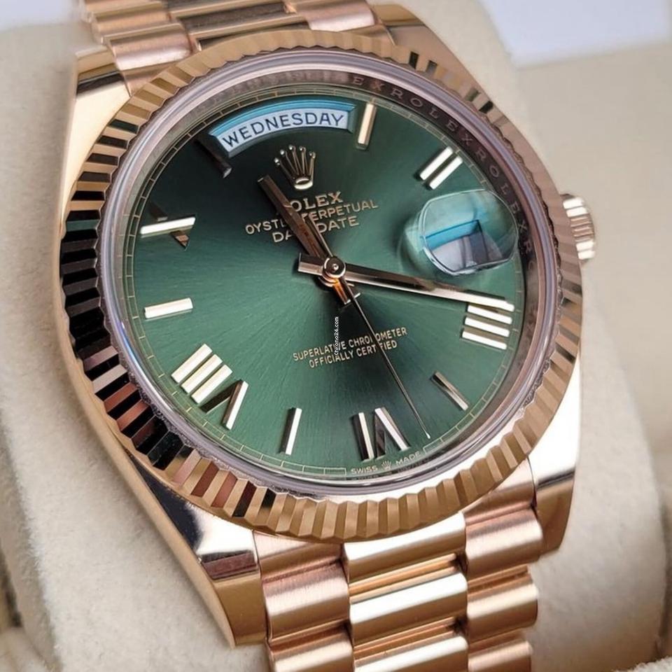 Rolex Day-Date 40 NEW 2024 Day-Date 40 OLIVE DIAL 228235 IN STOCK