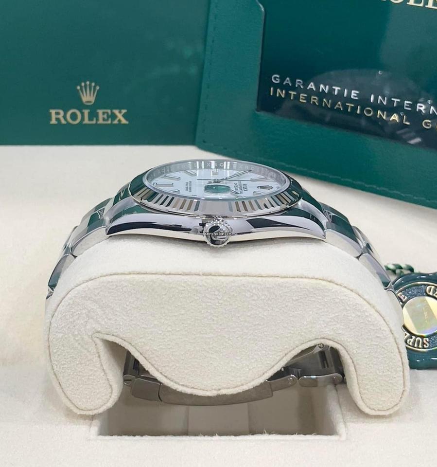 Rolex Datejust 41 NEW 2024 Datejust 41 White Dial Oyster 126334