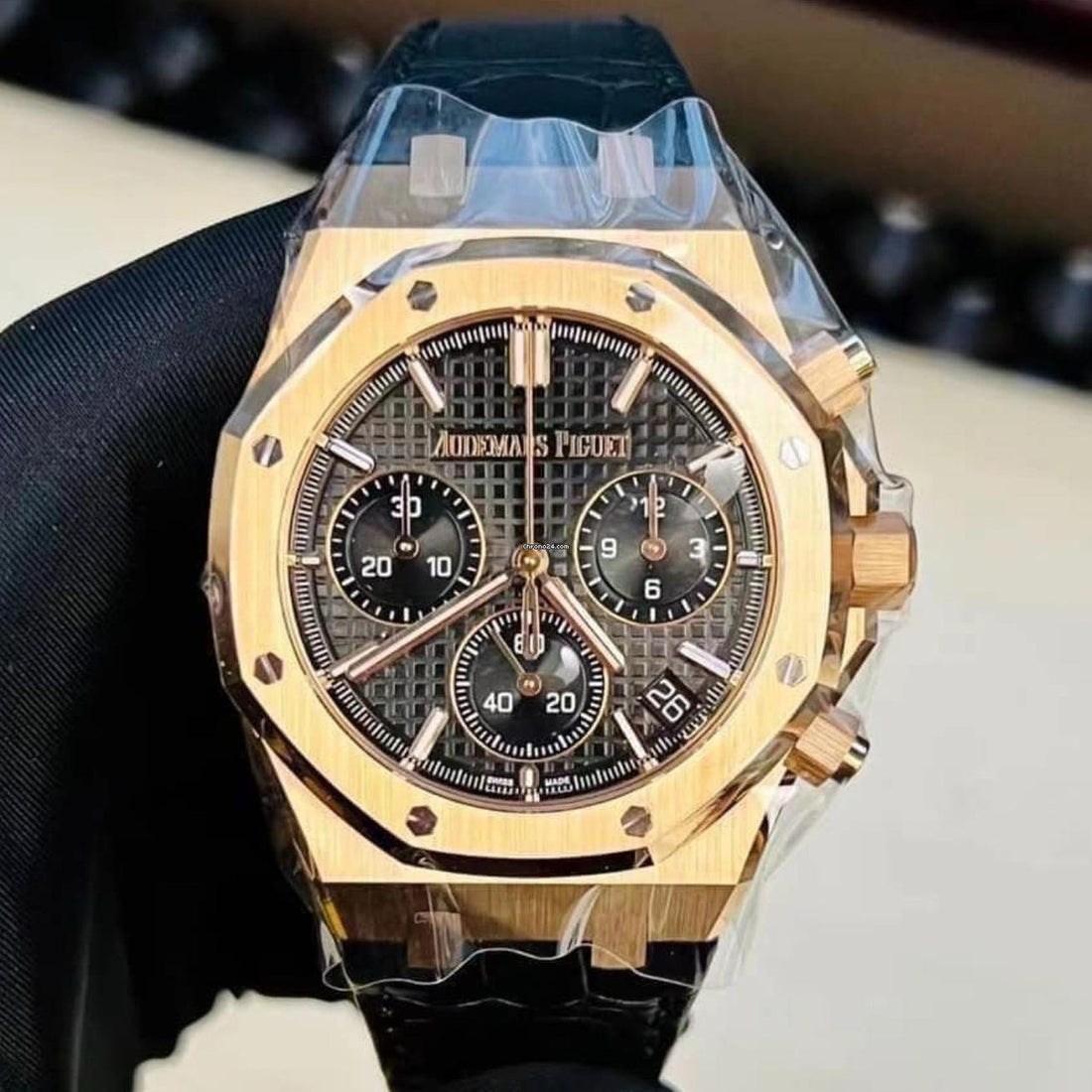 Audemars Piguet NEW 2023 Royal Oak Selfwinding Rose Gold Rotor