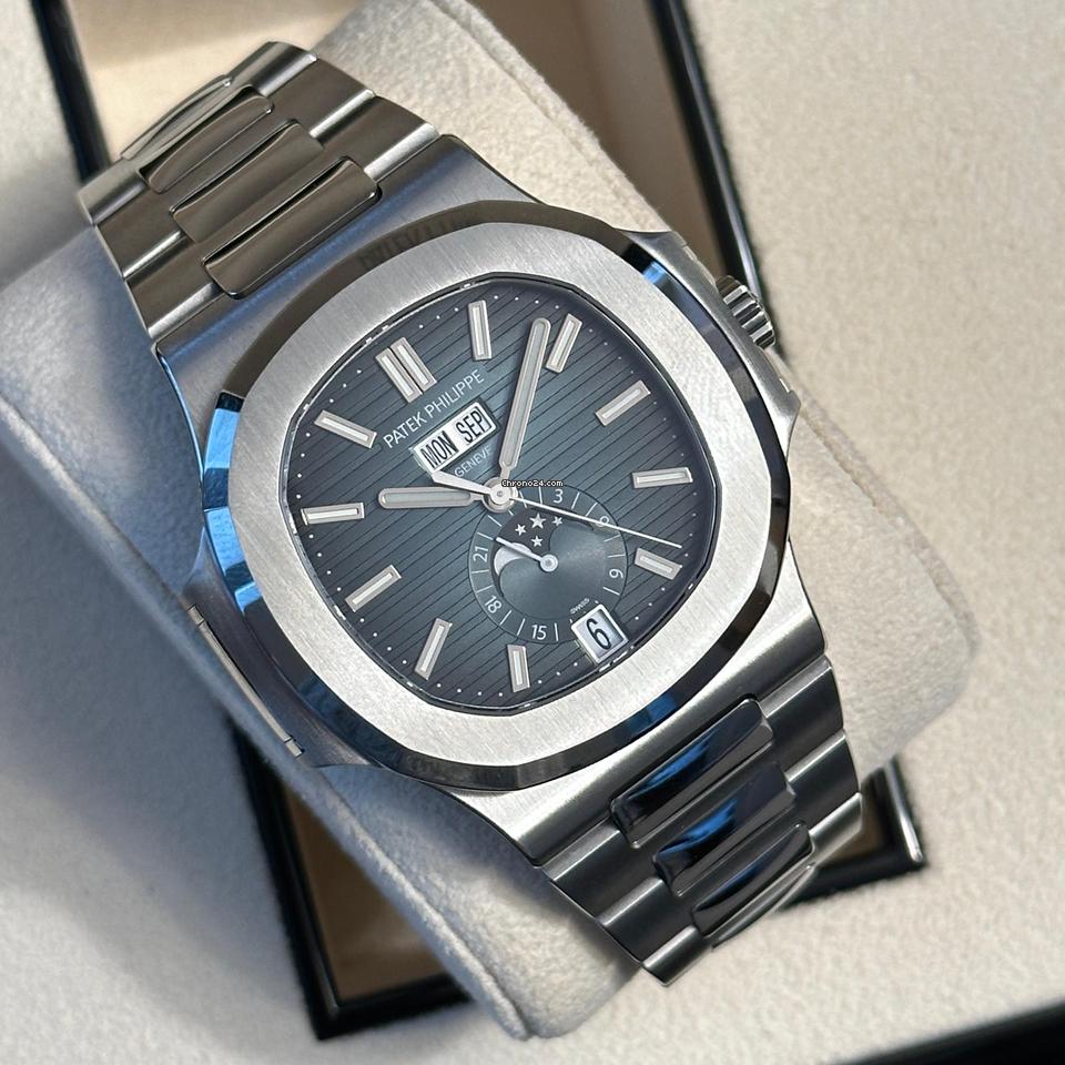 Patek Philippe Nautilus NEW 2023 Nautilus 5726/1A BLUE DIAL