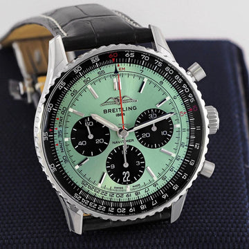 Breitling Navitimer 1 B01 Chronograph NEW Navitimer B01 Chronograph 43 Boutique Edition Green