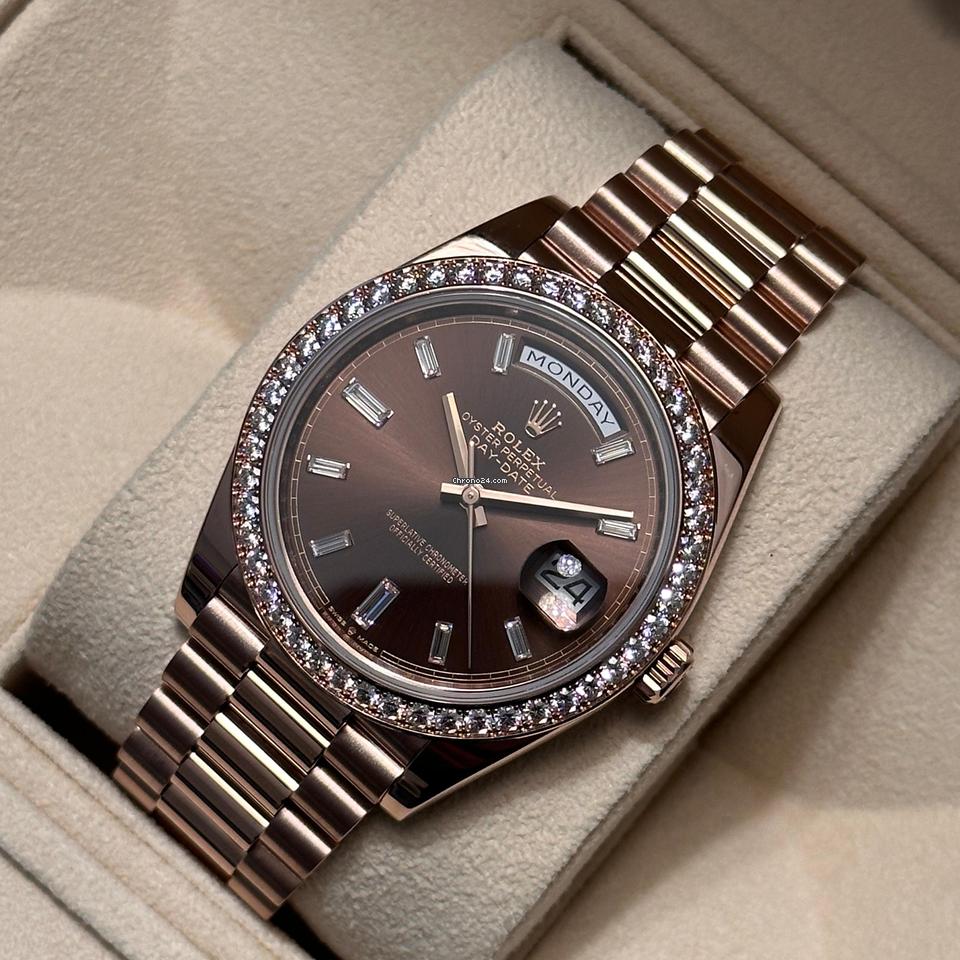 Rolex Day-Date 40 NEW 2024 Day-Date 40 Chocolate Baguette Factory Diamond Bezel 228345RBR