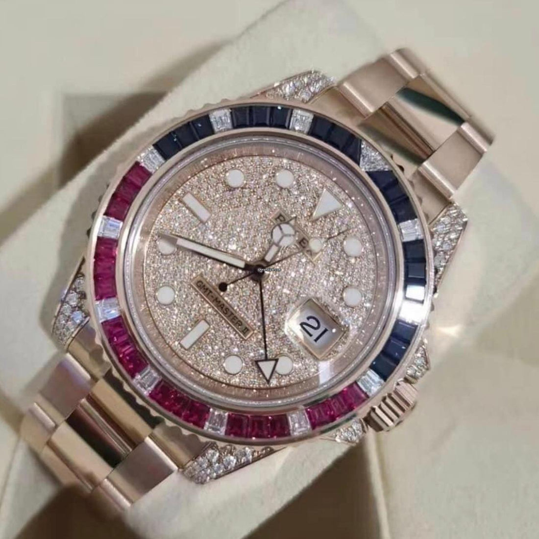 Rolex GMT-Master II NEW 2020 GMT-Master II 126755SARU PAVE DIAL