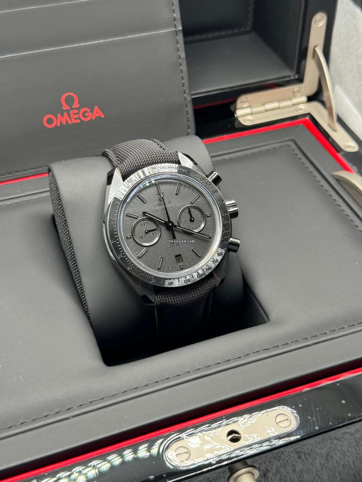 Omega Speedmaster NEW 2024 Speedmaster 'BLACK BLACK' Dark Side Of The Moon Moonwatch