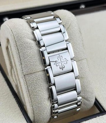 Patek Philippe Twenty~4 NEW Twenty~4 GREEN DIAL 4910/1200A