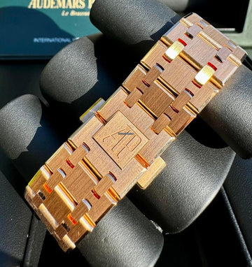 Audemars Piguet Royal Oak NEW RELEASE 2024 Royal Oak 37mm PINK DIAL 77450OR.OO.1361OR.01
