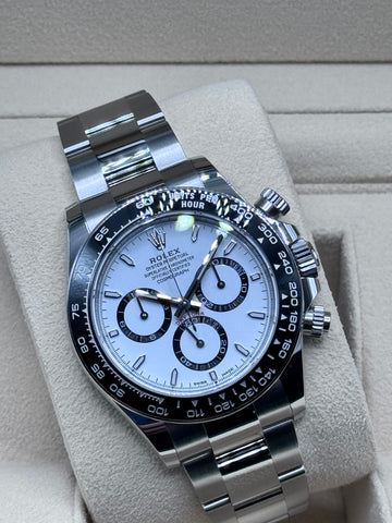 UNWORN 2024 Rolex Cosmograph Daytona 40 126500LN - White Dial