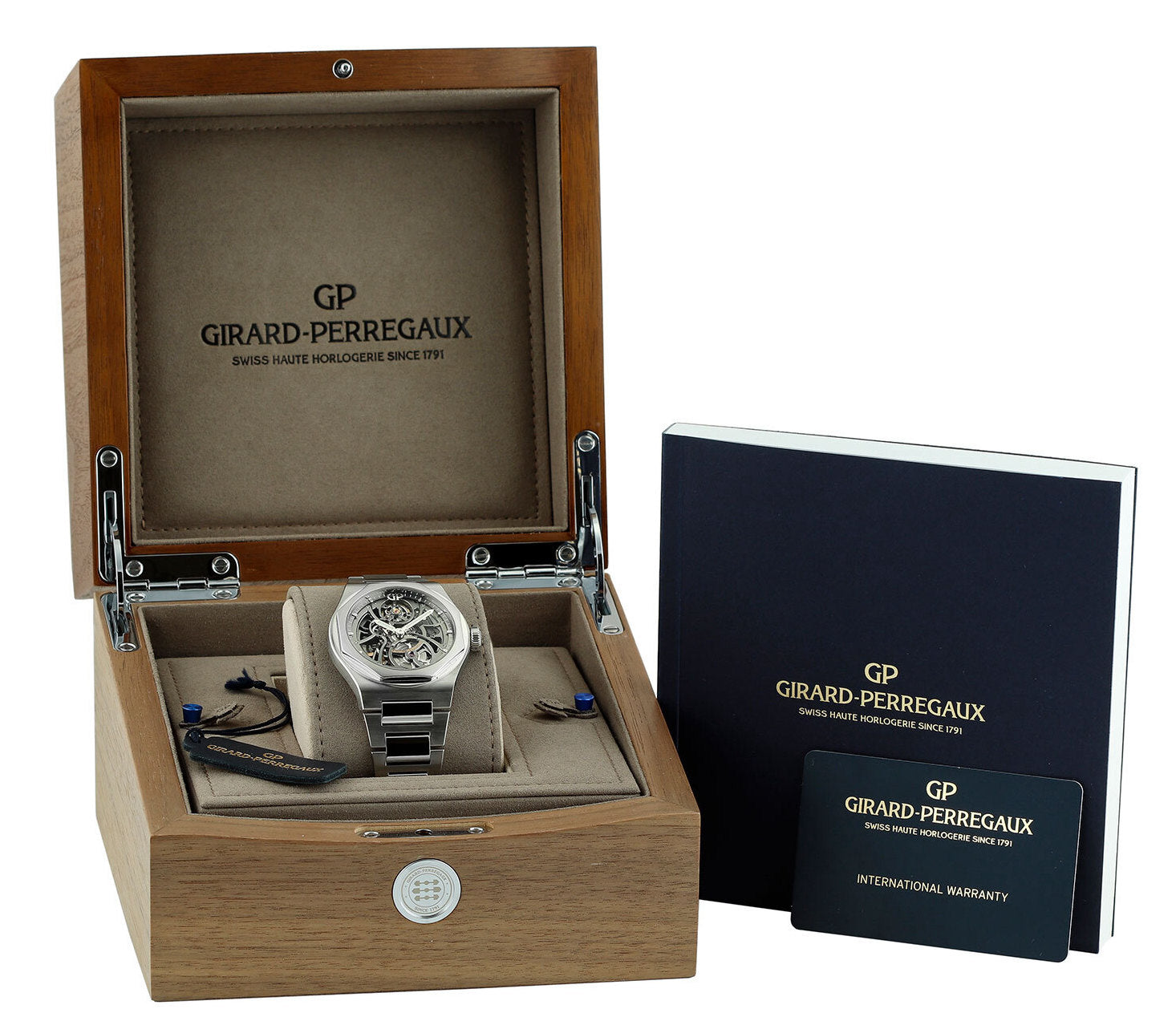 Girard Perregaux Laureato Skeleton 81015-11-001-11A