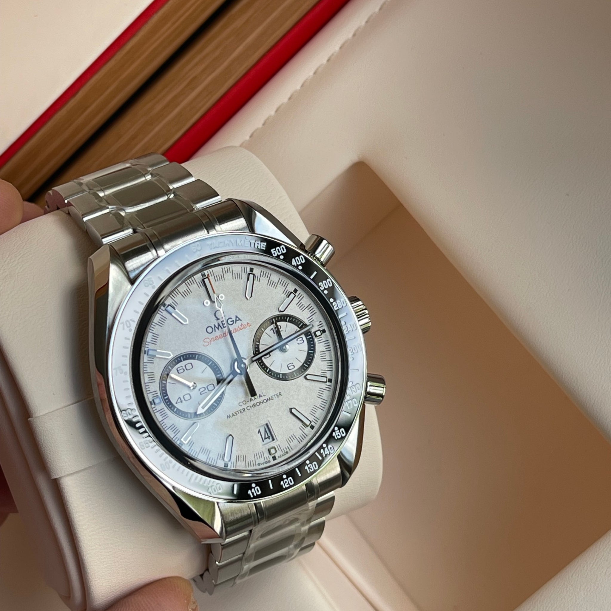 Omega Speedmaster Racing 329.30.44.51.04.001 *NEW*